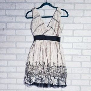 Size Small Lace Dress. Party/holiday